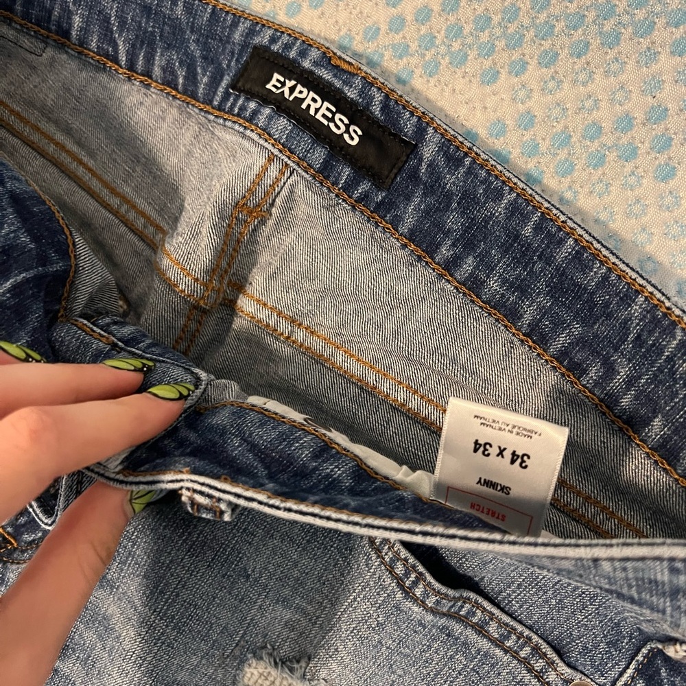 Express Distressed Ripped Jeans - Picture 3 of 5